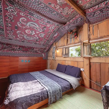 Zili Homestay Sa Pa Exterior photo